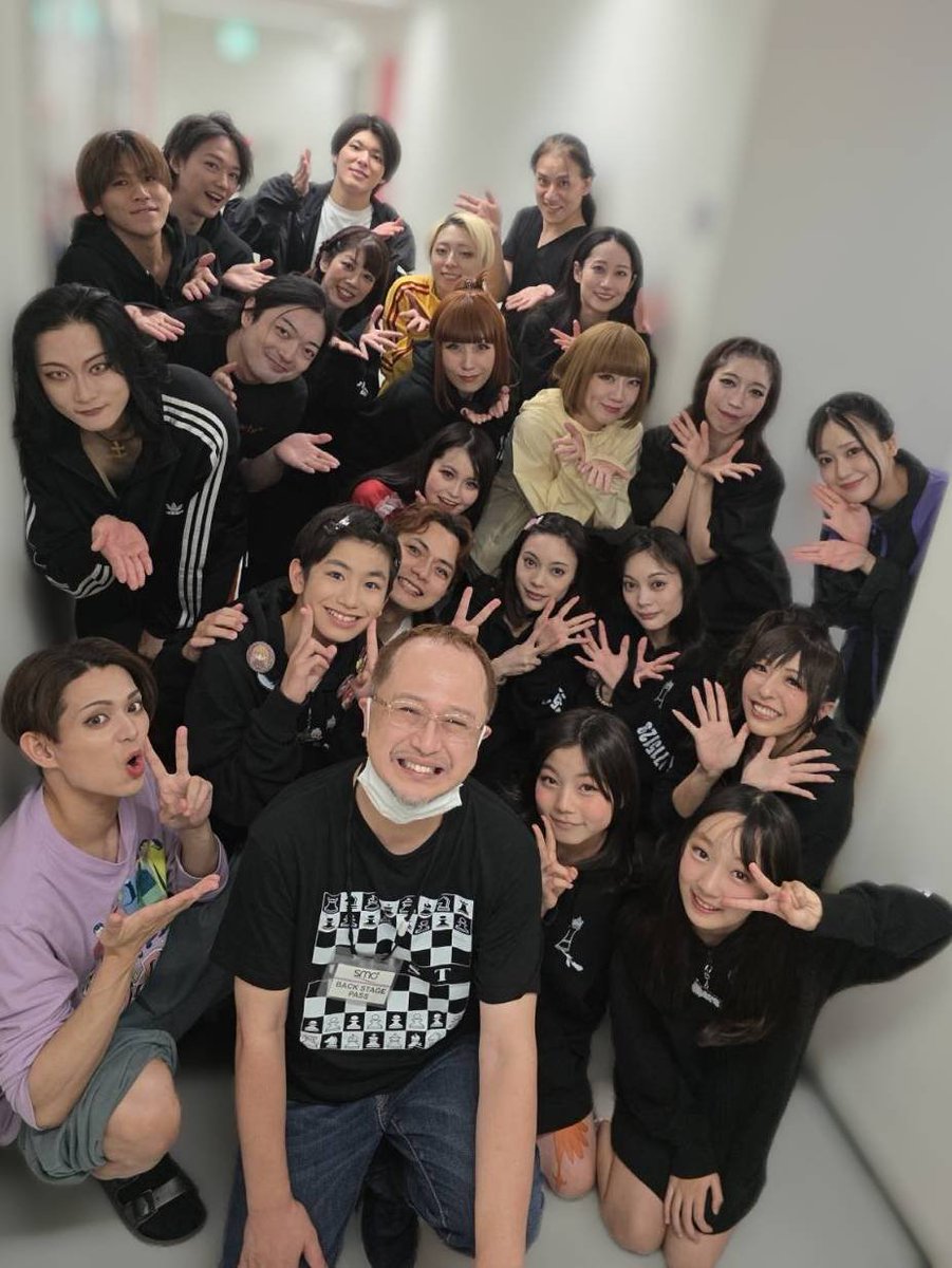 shingidan25's tweet photo. 本日は、原作の竜騎士07先生がお越しくださいました！
温かいお言葉をたくさんいただきありがとうございました！

残りの公演も全力で駆け抜けてまいります！
#うみステ https://t.co/WHVfce5A69