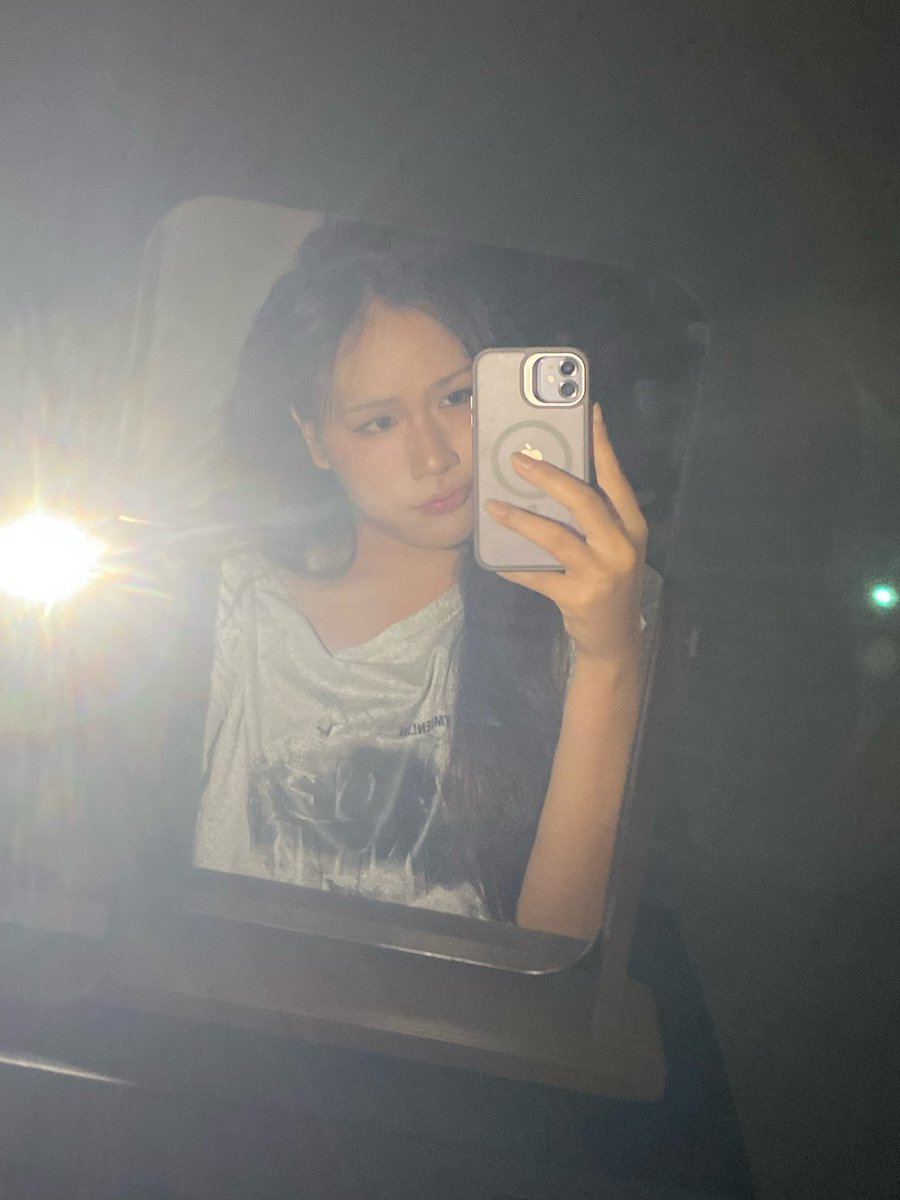 GuarinPinyo's tweet photo. มืดฝนทั้งงงวันน😮‍💨 #ปลวกแดง #มาบยางพร https://t.co/h6mmSwBUCv