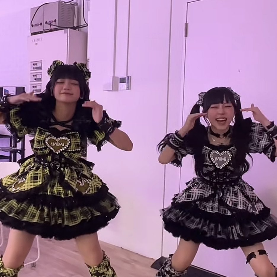ugghlm's tweet photo. あかちゃんがふたり💛🤍👶🏻ྀི👶🏻ྀི
 #きらりときらきらめもりー #いぶのいぶくろ https://t.co/mnbN1bzb0e