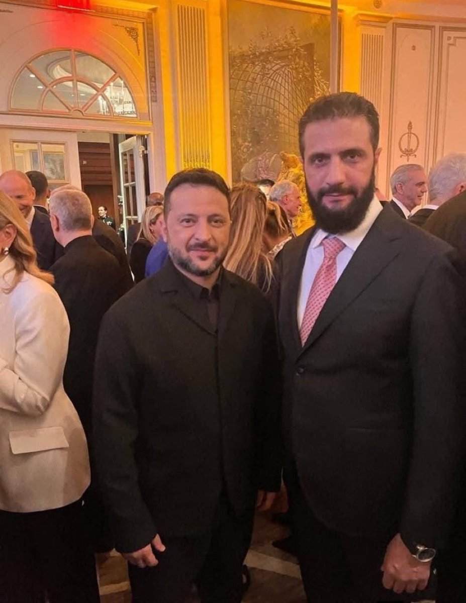 DidierMaisto's tweet photo. Qui se ressemble finit toujours par s’assembler.
They wanna be a part of it
New York, New York. https://t.co/ssVoSgQCPK
