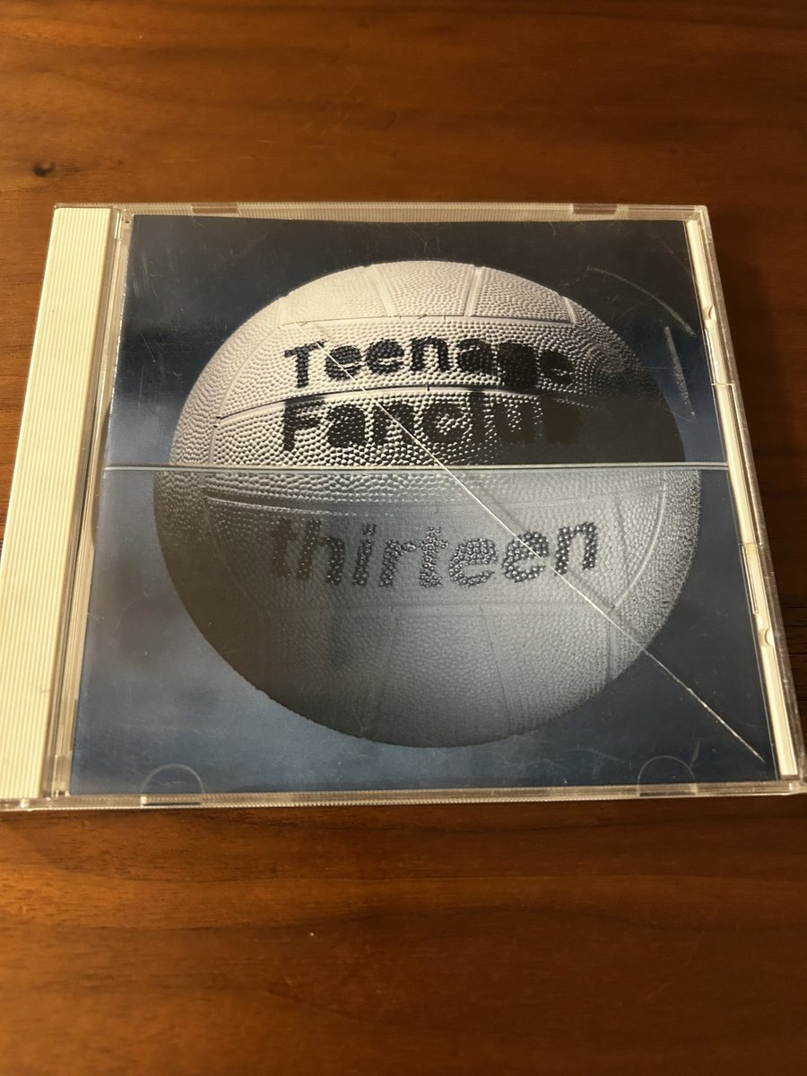 CuT3vw67's tweet photo. スピッツのロク漫祭、WOWOWで観られるんだ！加入しないとだー！
teenage fanclubのthirteenは当時の自分にはあまりに新しい音楽で、衝撃だった…
スピッツのライブも見てみたい！！ https://t.co/wHuq95gDcq