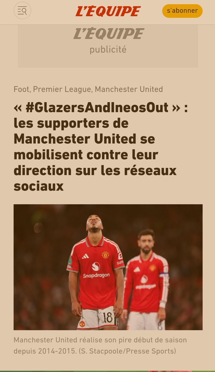 FrankEra_'s tweet photo. Huge respect to @lequipe in France.

They have actually PUBLISHED about the movement from United fans directed at the owners.

Unlike what some believe, YOUR voice can be heard.

One voice, nah? Thousands of voices together? Absolutely. 

#BoycottUnited #GlazersAndINEOSOut https://t.co/TcOI0TjS9O