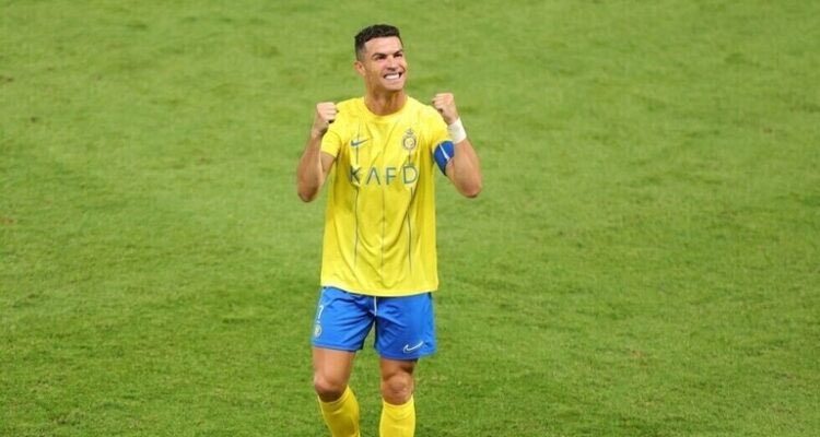 nd17rx's tweet photo. معلومة انصدمت منها والله  .. 

2022 رونالدو طلع من اليونايتد بعد مشاكل مع الادارة و تين هاغ  .. 

2023  .. 

عدد اهداف اليونايتد  : 53
عدد اهداف رونالدو  : 54 

🔥🔥🔥🔥🤯🤯🤯🤯😱😱😱😱 https://t.co/knb8FBv6GY