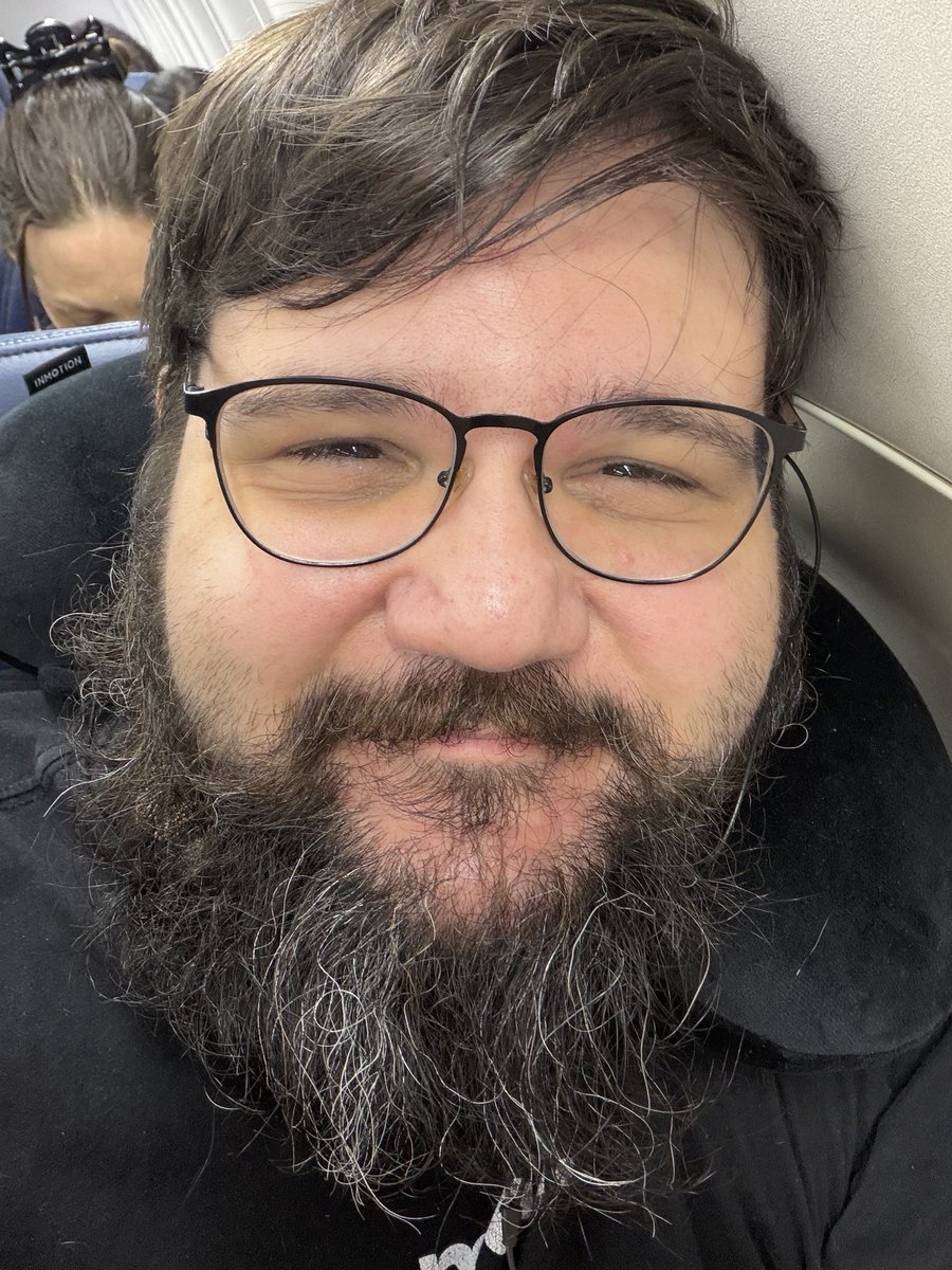 Pinkwardlol's tweet photo. Off to LA!! Riftbound grind continues. https://t.co/0c9qeA9H9A