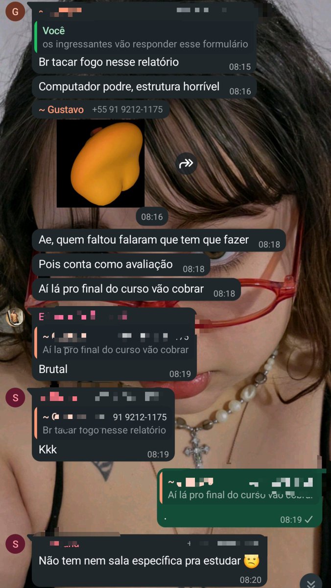 sunstrawberrys1's tweet photo. @kaymarqsm calouro falando merda da faculdade, os mesmos q n prestam atenção na aula e não sabem de nada sobre a faculdade, "n tem sala específica pra estudar" mana a UFPA é ENORME oq mais tem é sala esse povo se faz n é possível https://t.co/p6nZ4FGvRq