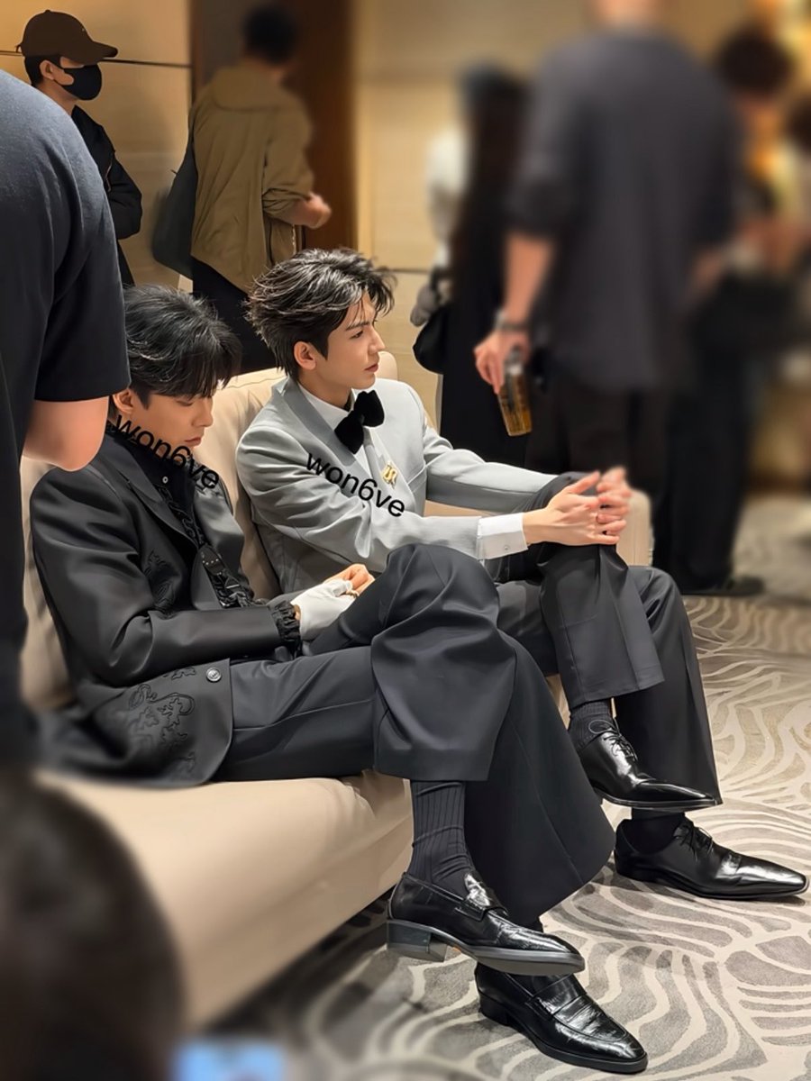 EvanLee2026's tweet photo. 刘宇宁
张凌赫🇨🇳 https://t.co/QwunCdEyHY