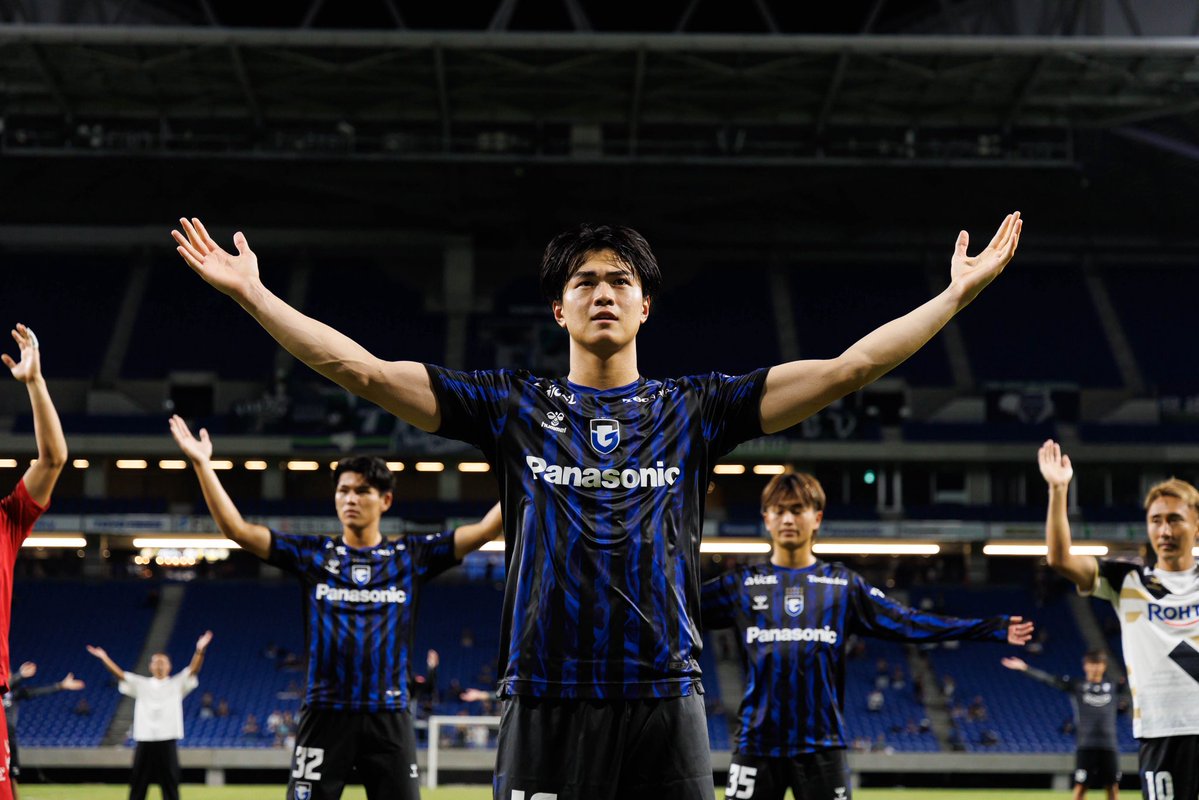 GAMBA_OFFICIAL's tweet photo. ㊗️プロ初ゴール㊗️

#池谷銀姿郎
#ガンバ大阪 #GAMBAOSAKA https://t.co/doxRqYWaKi