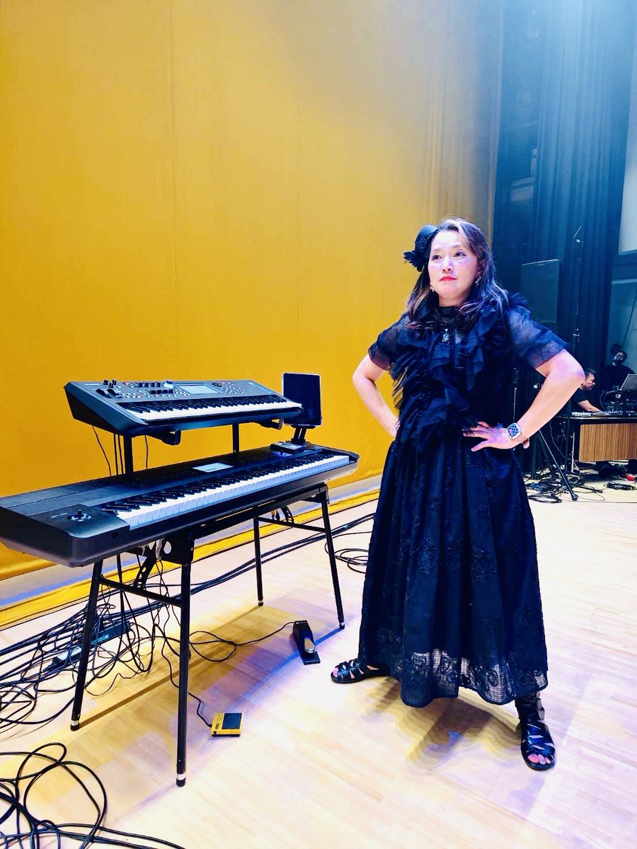 Lu7Official's tweet photo. 「音古知新」山田一法とマジェスティックフェローバンドにて演奏させて頂きました！
お聴き頂きありがとうございました🥹
セルフレポは後日ルナリズムにて✏️

ひとまずるなゆりで記念撮影を🎹🎻
塩大福、美味しかった
くま型スイーツも美味しかった🤤
#TGMS2026 #音古知新 https://t.co/ph9tpQvANV