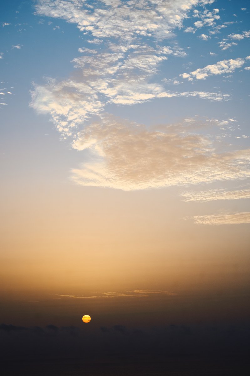 mauro_fotos's tweet photo. Hoy llegaba el otoño, y el cielo parecía saberlo.
-Amanecer de hoy desde Breña Baja, La Palma-
#Amanecer #Otoño #LaPalma #mauro_fotos #Calor https://t.co/kICk3yeHTy
