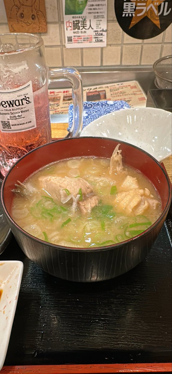 Magata27559's tweet photo. #一笑一杯
#久々投稿
#やっぱりホッピーから
#刺身は迷って鰹
#今日のメインはぶり照焼
#バイスも久々
#〆は超具沢山あら汁
#５連休もラーメン5杯
#青砥
#青戸 https://t.co/R9HtQNbxgU
