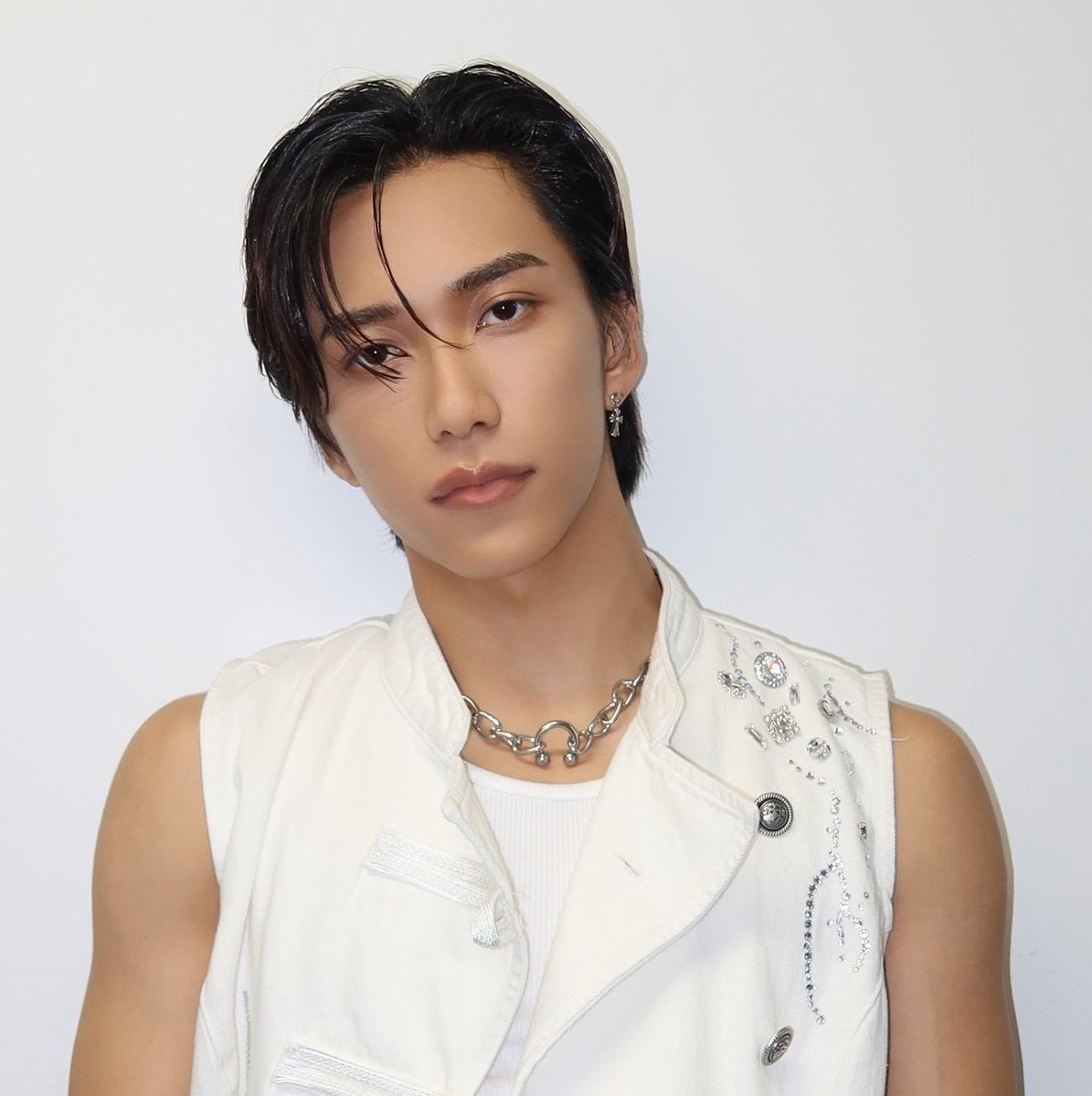 babyrinyanko's tweet photo. 듀듀듀뱌뱌뱌 https://t.co/b5na8bIpMe