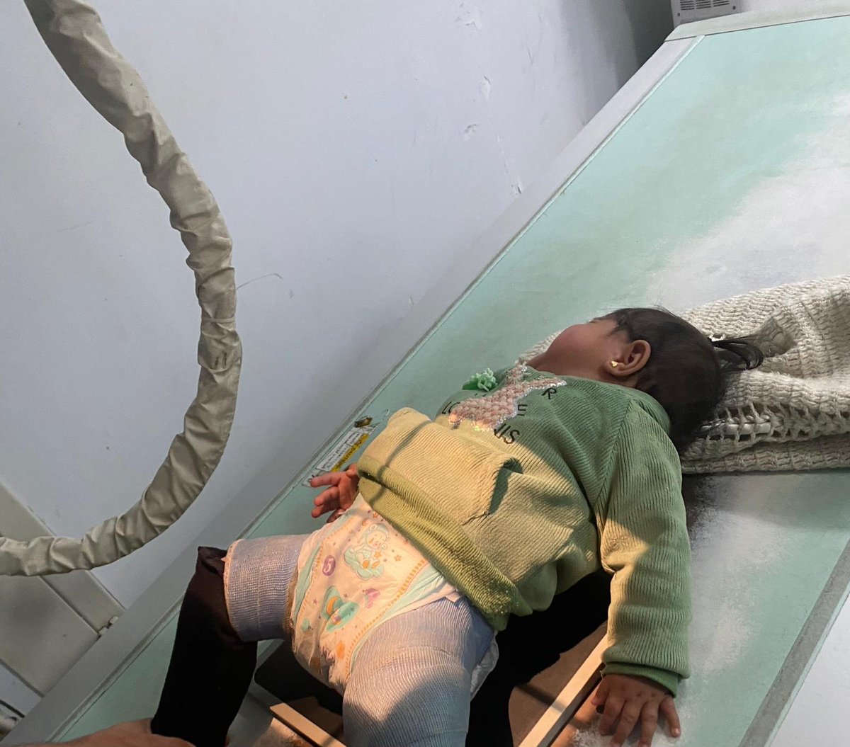 hlmmd416005's tweet photo. Please don't ignore this. My child needs urgent surgery. Share, quote, and donate if you can. 
https://t.co/KkUkNqwNSm https://t.co/JFhd0l7BOr
