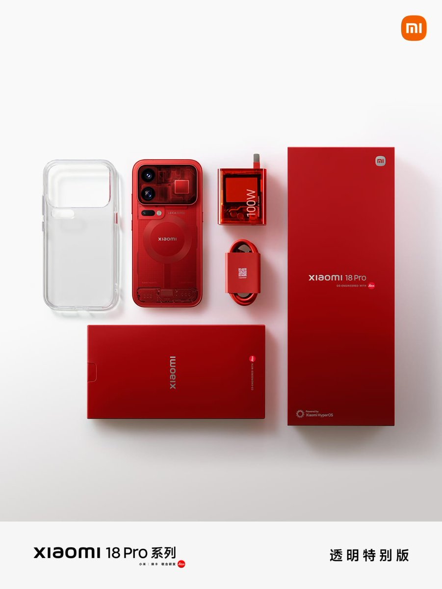 mukulsharma's tweet photo. If you are making a special edition, take notes.

Look at the charger too 😍 

The Xiaomi 18 Pro Series Transparent Special Edition is just epic. https://t.co/UuQX0nfqcb