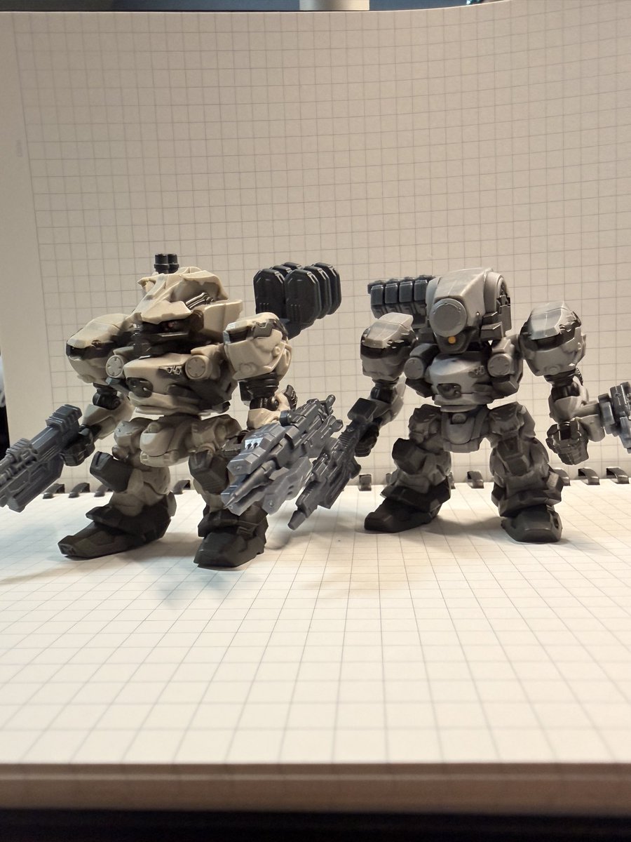 reon00182938's tweet photo. アーマードコア6の食玩(アセンブルコレクション)意外とでかい
結構精巧な作りだしエッジも立っててよき

いつかはHAL826とかエフェメラとか出て欲しいね https://t.co/uWQsttuJxz