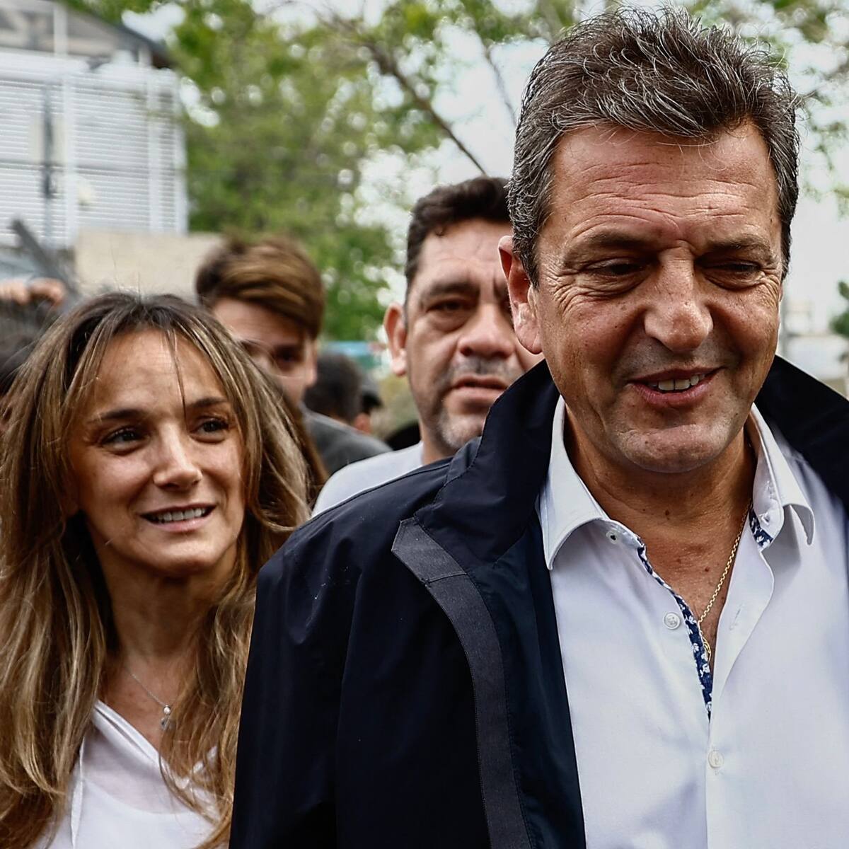 Ojo_Kritico's tweet photo. 3 AÑOS DE SIESTA: Malena Galmarini gastó 25 millones de dólares en camionetas para AYSA a dos meses de irse del cargo. 42 mil dólares cada Kangoo. ¿Por qué el gobierno no es querellante activo en esta causa? ¿No quieren recuperar este despilfarro? La justicia siempre dormida https://t.co/3M5I8n2sJ2