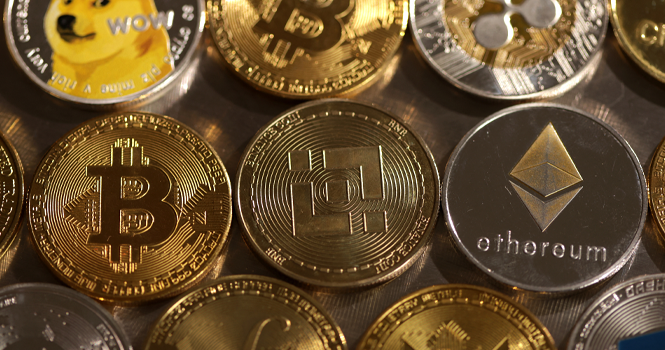 ArgaamPlus's tweet photo. Cryptocurrency prices showed mixed performance in Wednesday’s trading as markets awaited developments in the Middle East amid hopes for a US-Iran rapprochement that could bring an end to the war

Show more: https://t.co/sWaK2u4jCY https://t.co/mZghTlxgwD