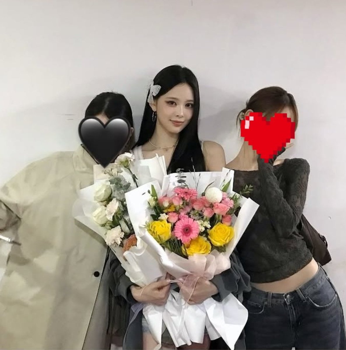 keycap_kb's tweet photo. 방지민 세쌍둥이 아니냐는 트윗 생각남
언니들이 코코 귀여워해주시는 것도 너무 좋아🫶🏻🥹 https://t.co/OamxMe99f5