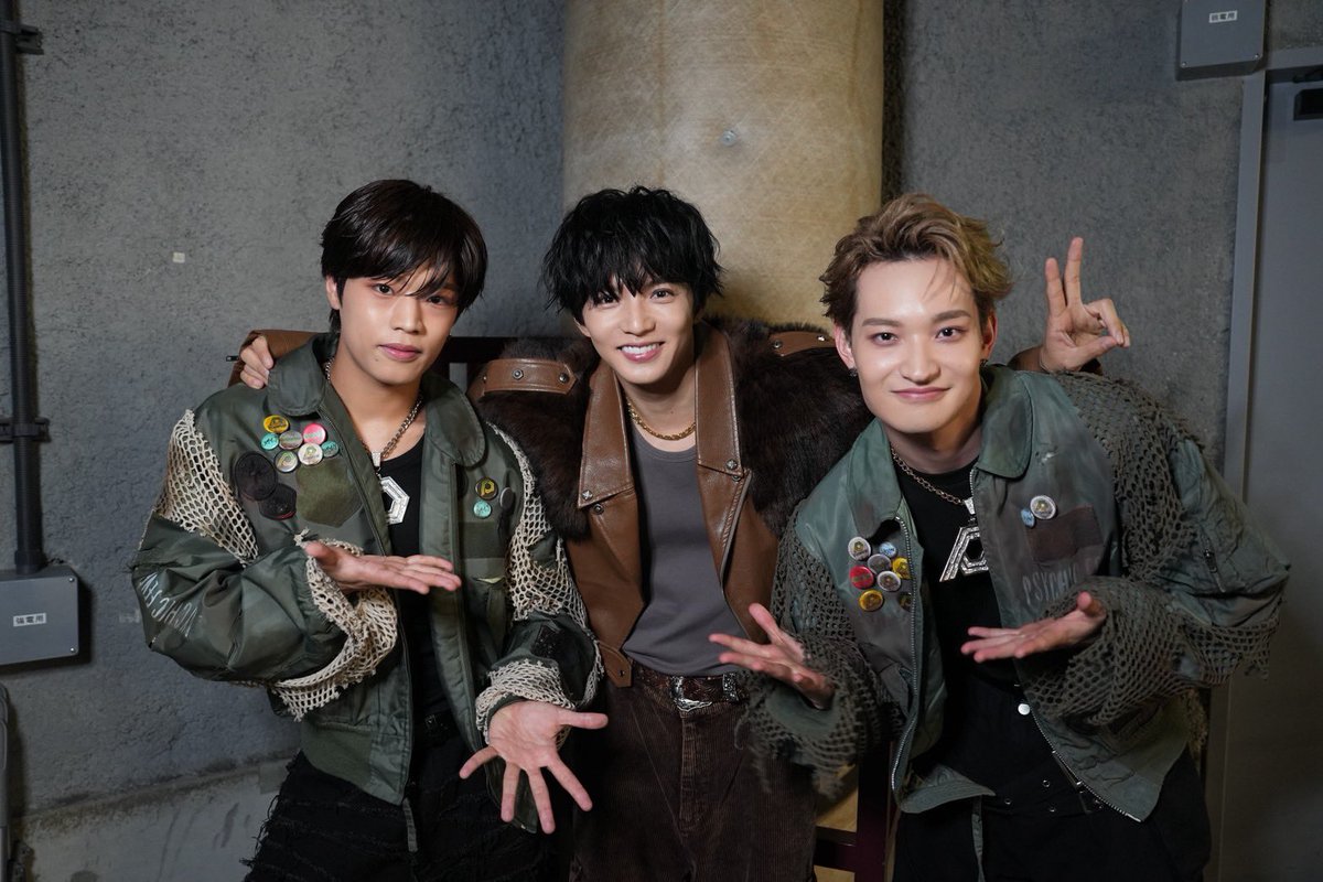 taiki__official's tweet photo. あ〜楽しかった！

ライブ三昧のシルバーウィーク！
今週末は代々木でファンタ単独です！

#ハイロー @HiGH_LOW_PR https://t.co/G5IkcQT9Xn