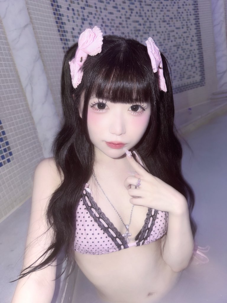 hey_yo_0221's tweet photo. いいこいいこされてる側なの君の方だよ
ずぅっと気付きませんように♡ https://t.co/fTOv2sTUWj