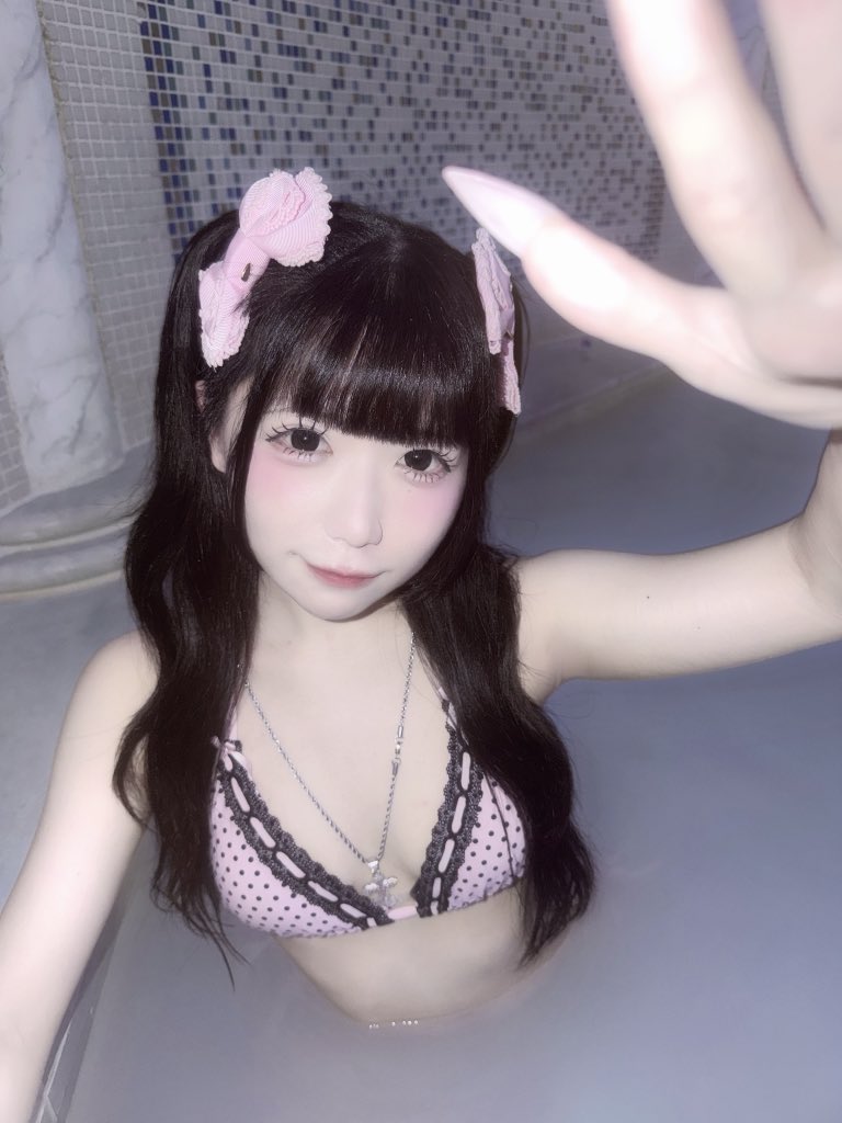 hey_yo_0221's tweet photo. いいこいいこされてる側なの君の方だよ
ずぅっと気付きませんように♡ https://t.co/fTOv2sTUWj