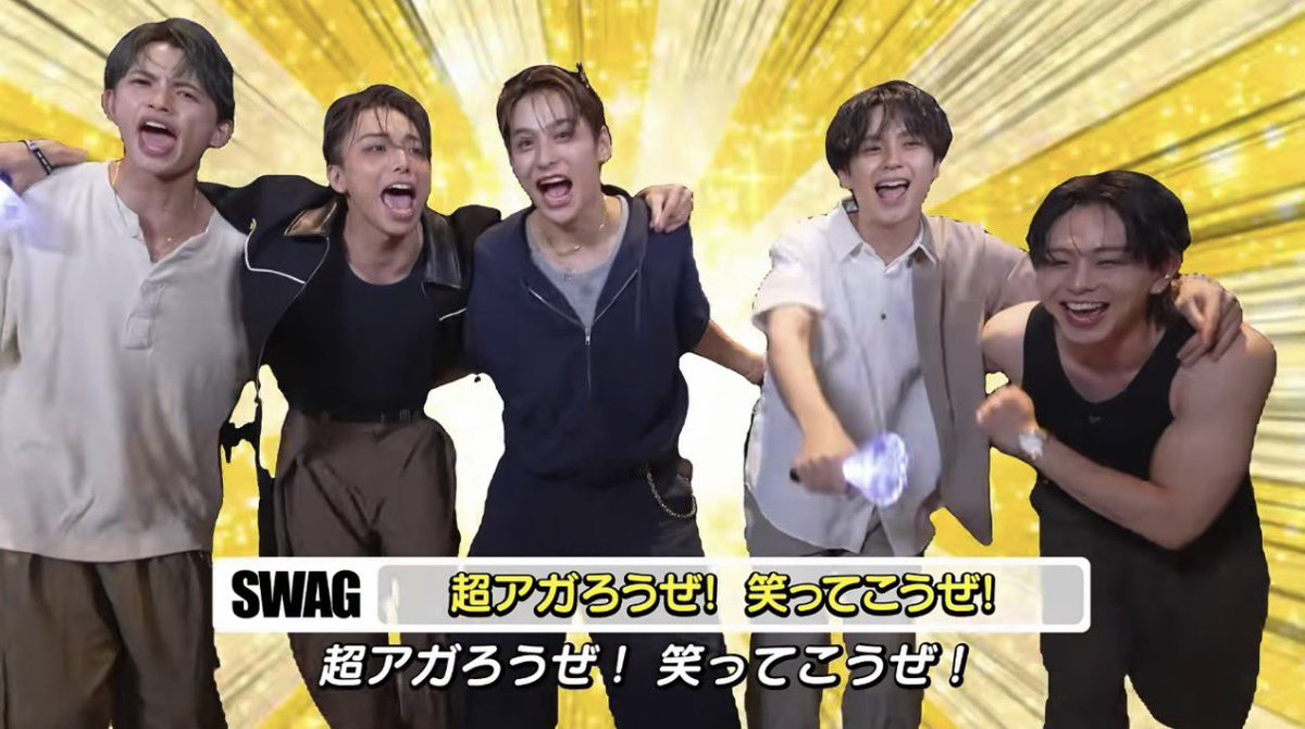 c0lzlq's tweet photo. コール中に背景𝑺𝒖𝒑𝒆𝒓𝑮𝒐𝒍𝒅𝒆𝒏にしなきゃいけなくてアツい https://t.co/ZXo3YxEM5a