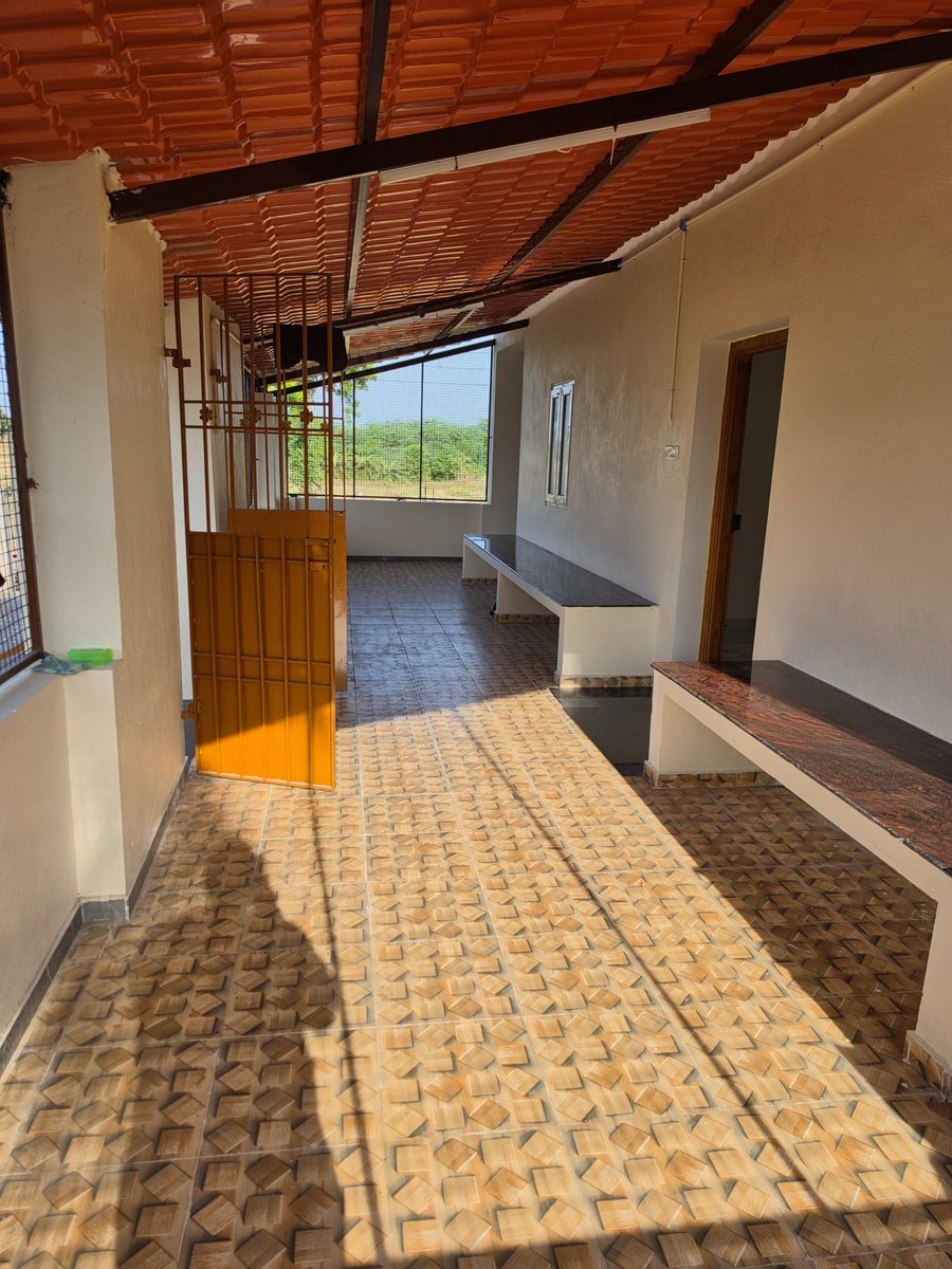 Sastha93883062's tweet photo. Temple Service Opportunity – Devangudi
A new 1 BHK house, with no monthly rent, has been constructed near the Sri Kothandarama Swamy Temple at Devangudi, near Needamangalam on the Kumbakonam–Rajamannargudi Road.

The house is located within the temple premises/compound and is meant for a Pattachariyar family to stay there and perform the two-kaalam daily puja.

Salary:

Rs. 15,000/- per month for performing Kainkaryam exclusively at Sri Kothandarama Swamy Temple.

Basic knowledge of Puja procedures and rituals is sufficient.

If you know any Pattar / Vaishnavite / Iyengar who is interested in taking up this service, please ask them to contact 98409 41499 immediately.

Note:

Devangudi village is approximately 8 km from Mannargudi.
Within about 6 months, there may also be opportunities to serve at 3–4 nearby village temples.

The remuneration for those additional temple services will be separate.