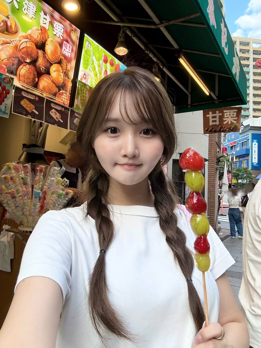 fujisawa_riko's tweet photo. 🍓🍇🥟⚓ https://t.co/oxcBR3l4nz