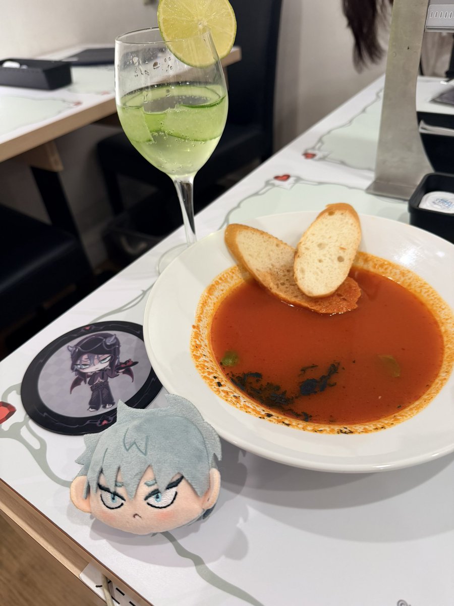 minminbigbang's tweet photo. 私はデザートのボリュームにひよって
tillちゃんセットにしたよ‥。
他の人のみてたけどあれは食えない‥
なんとか自引きできたからよかった😭 https://t.co/HX5LCQRJND