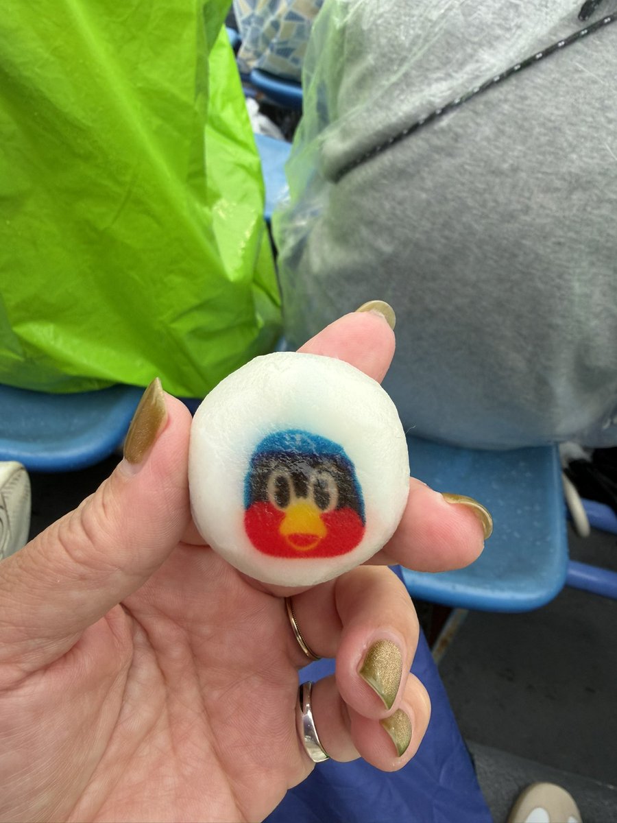 nw_cva's tweet photo. 今日の反省会！
軽い滝行後風呂入ってさっぱり。 https://t.co/jCxgEiSF3m