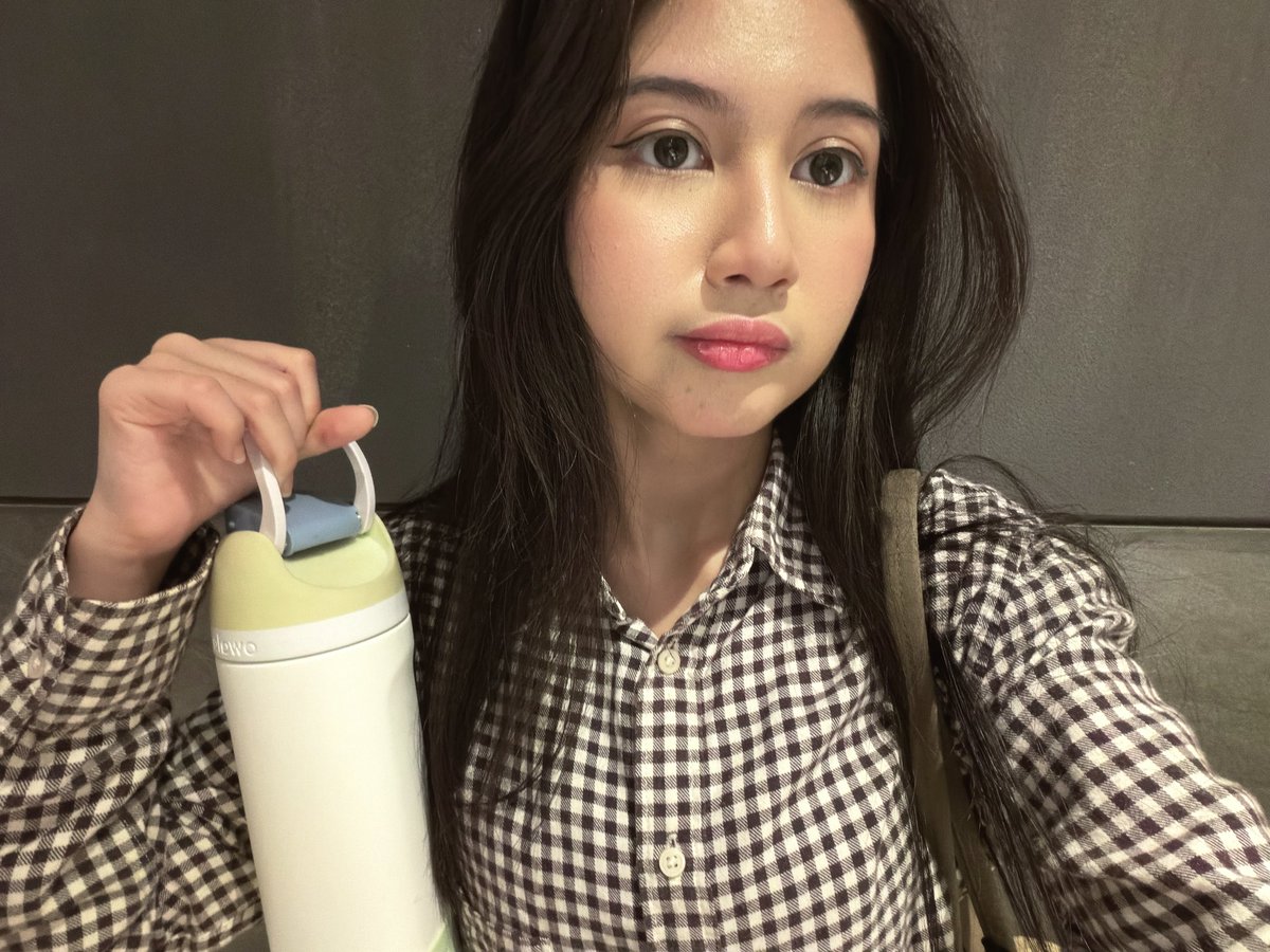 AR_AnindyaJKT48's tweet photo. tim bawa tumblr kmn mn !!
tunjukan tumblr mu jgggg cpt https://t.co/jencNiSNjZ