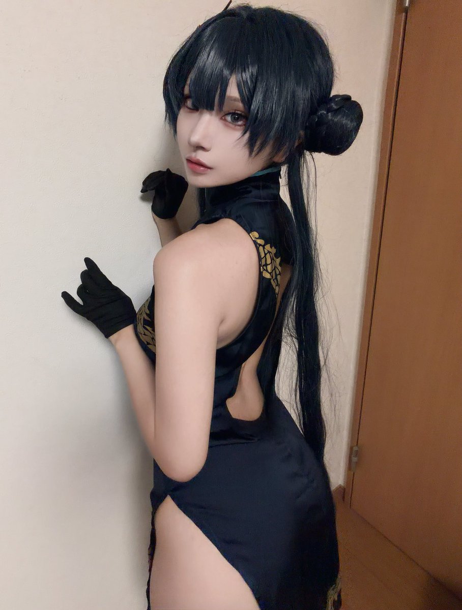 shwz_z33's tweet photo. キサキの衣装、後ろがスゴイ、、、‼️ https://t.co/hPZw4H4MFb