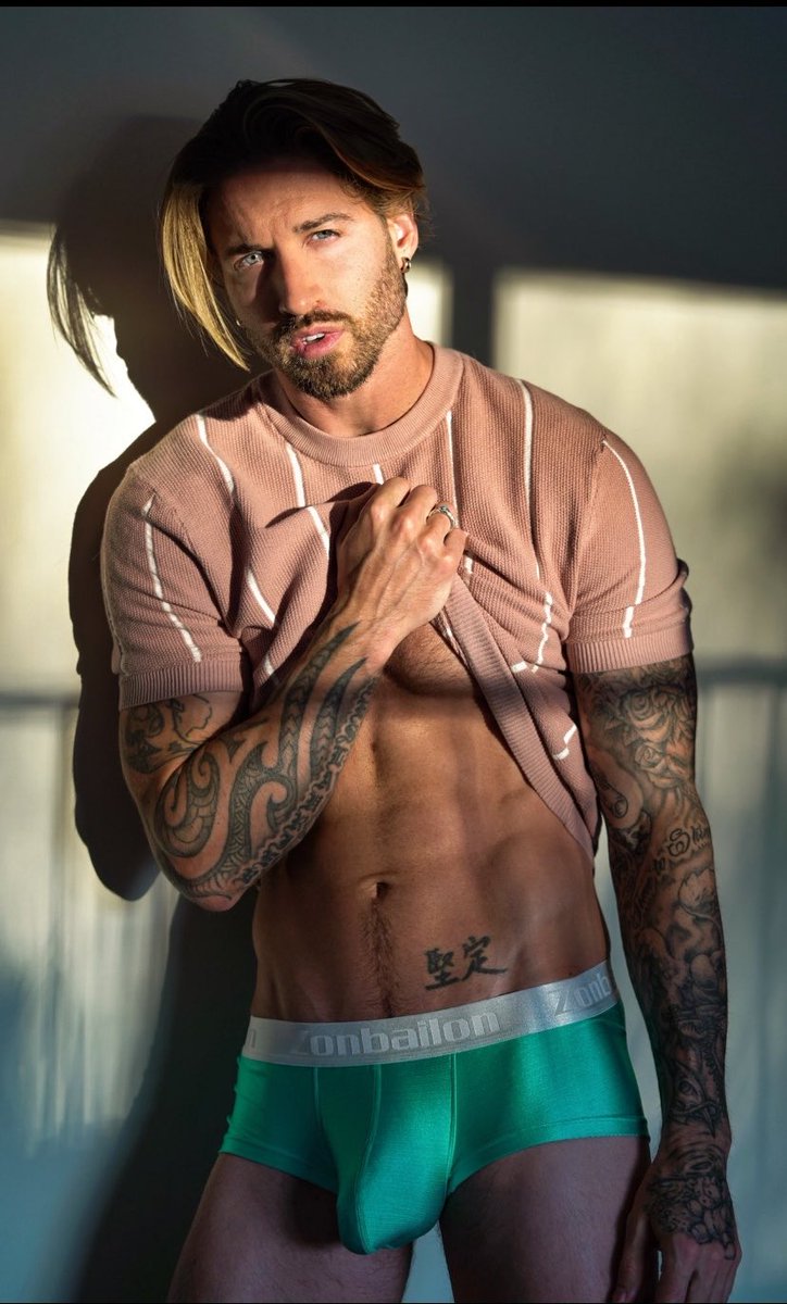 TravisDeslG5's tweet photo. It’s been a while… Is there anyone out there. Only fans .com https://t.co/rAau4vAuZ4