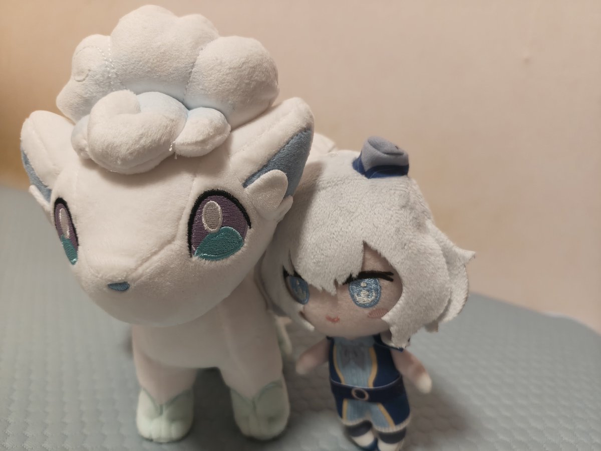sunuoowJunkoAi's tweet photo. こんばんは！こちらは純子ちゃんのパートナー、アローラロコンです🤍☺️ https://t.co/I4siiRAmbl