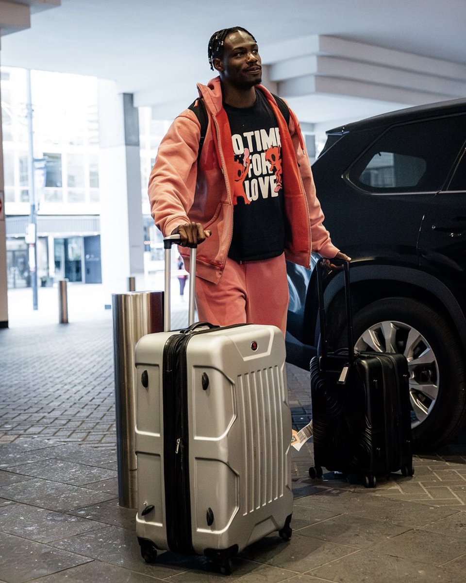 Promise David arriving for international duty.
