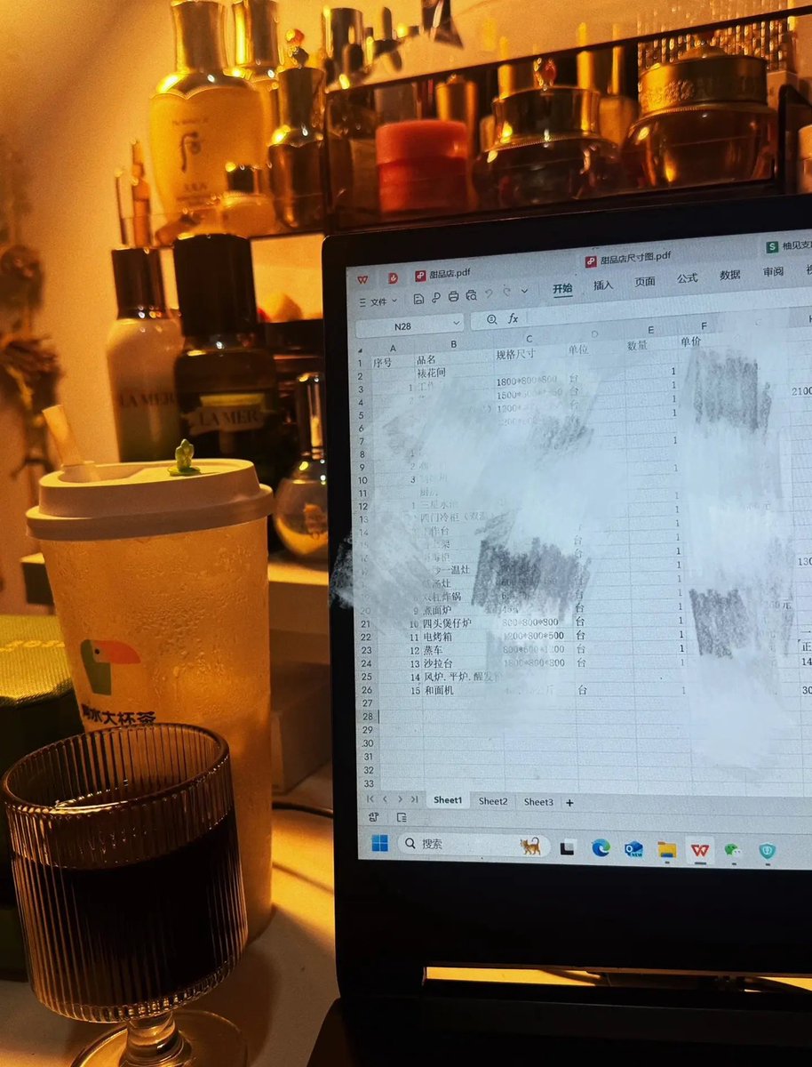 roring_william's tweet photo. Just nailed my final project submission at 11:59 PM!  All-nighter stress is gone, now off to celebrate with iced coffee! https://t.co/eutFDSXLQt