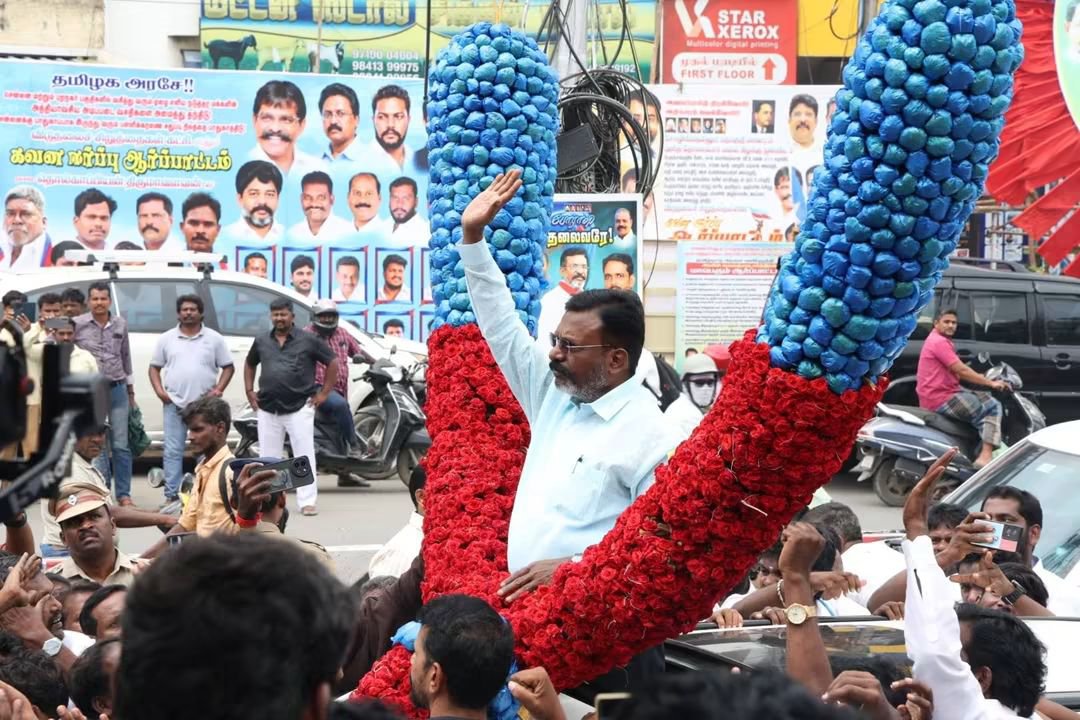 VINOTH30195037's tweet photo. அரசு கவன ஈர்ப்பு கண்டன ஆர்ப்பாட்டம்
23.09.2026 இன்று விடுதலைச் சிறுத்தைகள் கட்சியின் சார்பில் அரசு கவன ஈர்ப்பு கண்டன ஆர்ப்பாட்டம், சென்னை பள்ளிக்கரணையில் தலைவர் எழுச்சித்தமிழர் அவர்கள்
தலைமையில் நடைபெற்றது.
#VCKSOCIALMEDIA #VCK_VISUAL_MEDIA #vck_newofficebearers #VCKParty https://t.co/Q8R0vYZNFg