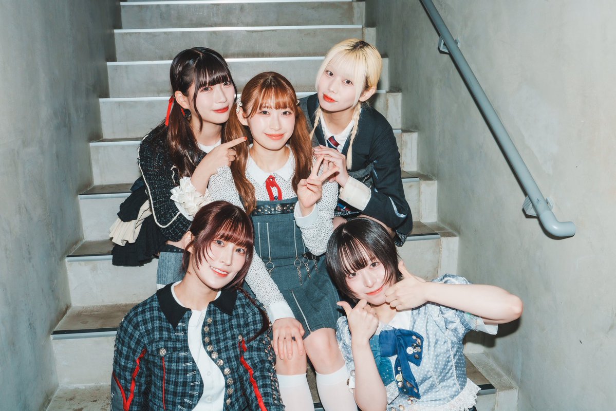 _RAY_world's tweet photo. 琴山しずくは5年と2ヶ月、RAYの光の一つとして輝き続けてくれました🍅
今後とも琴山しずくとRAYの応援のほど、何卒よろしくお願いいたします🌸 https://t.co/LrzPRLmV5N