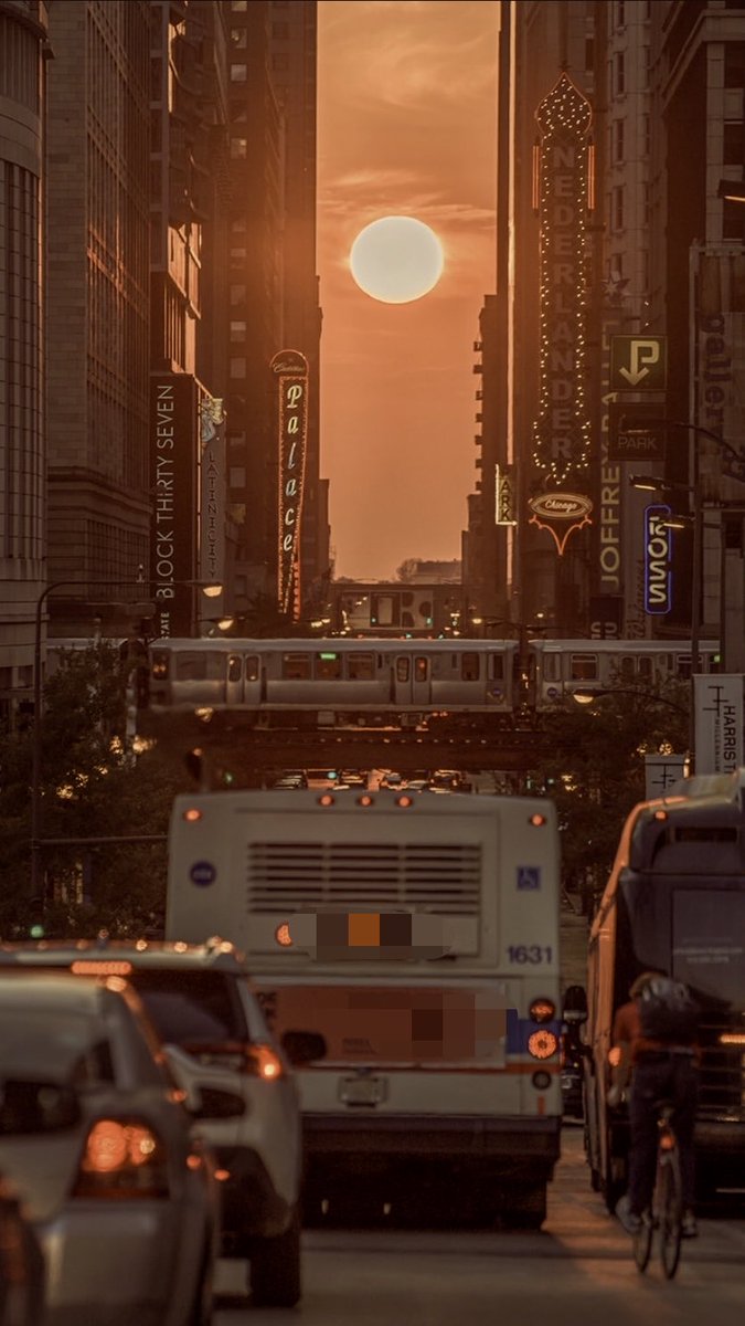 riseofducktan's tweet photo. autumn equinox // first day of fall // henge week // my fave days of the year, pic dump 2026 🍂🎻🎃 🌬️ https://t.co/17phiAqAnN