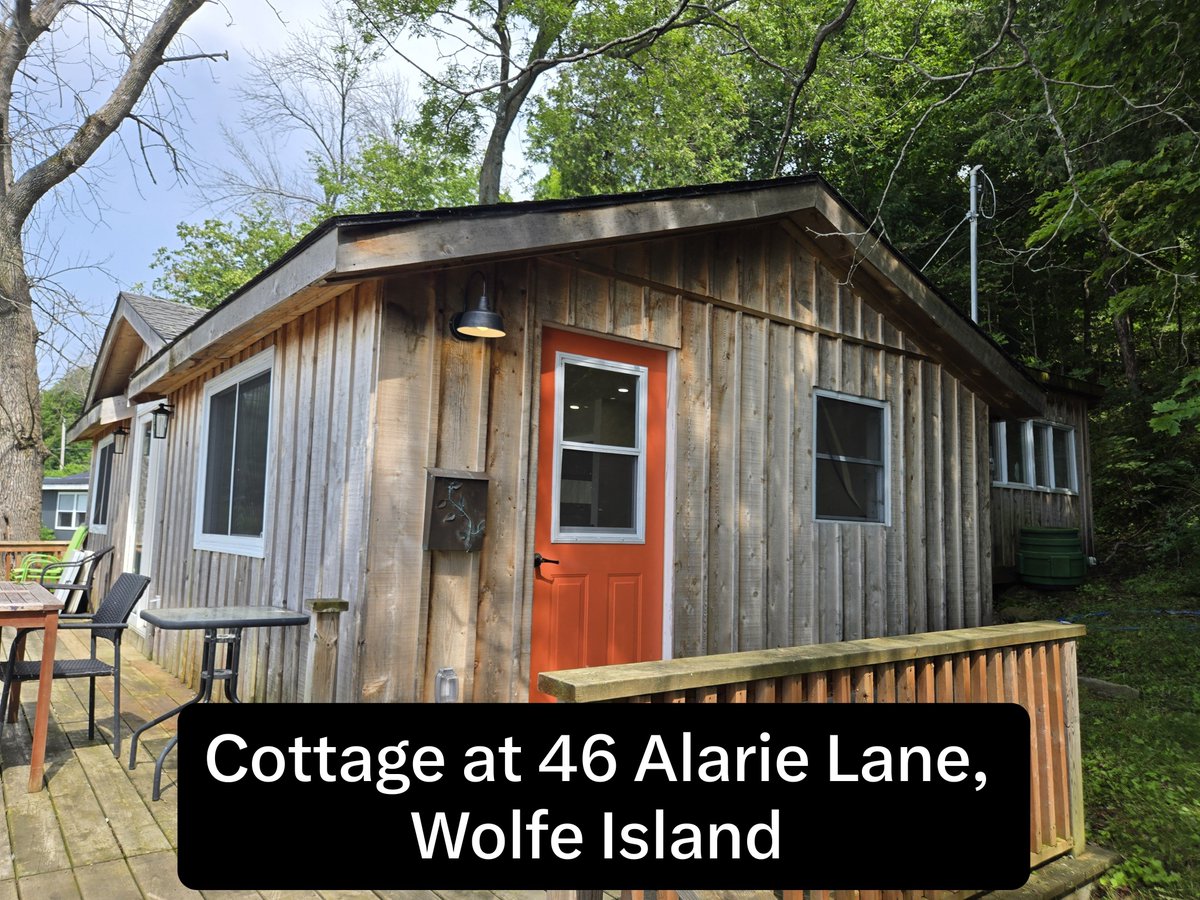 Sher417's tweet photo. Happy Wednesday!

1666-1668 Victoria St., Collins Bay. BOTH house &amp; lot for $639,000. MLS X13728790.

46 Alarie Lane, Wolfe Island. Cottage. MLS X13159526. $399,900!

715 North Shore Rd., Rideau Lakes. MLS # X13727234. $1,250,000. Listed by Tracey McGinn.

Favourite one to share? https://t.co/FI1KuWA6UO