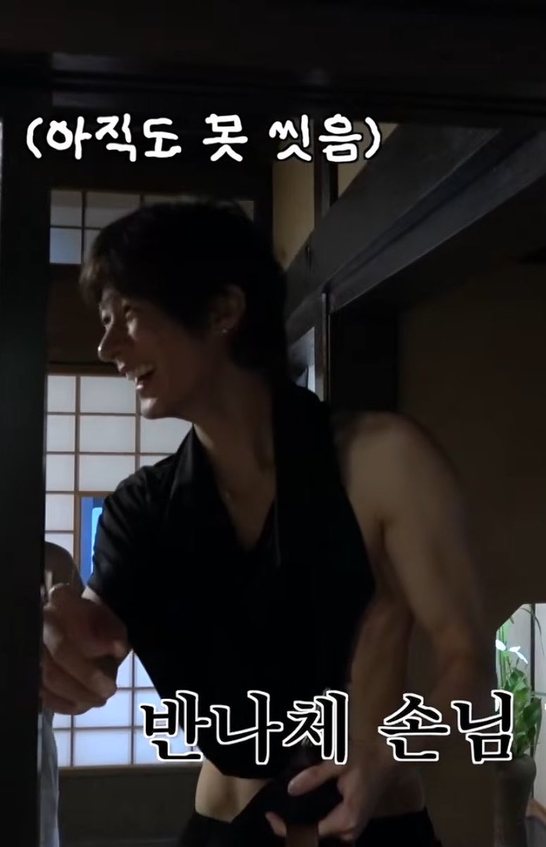 chiozip__ tweet picture