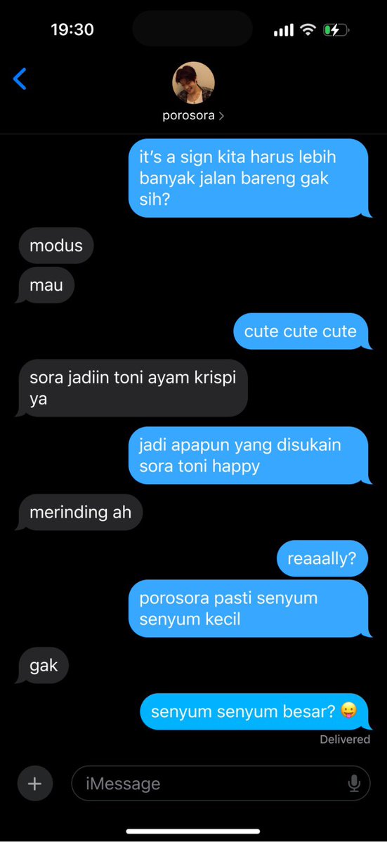 all__summer's tweet photo. siapa sangka si intern sok niche bisa viral?

lesbian tonddo 
toni (they/them) &amp; sora (she/they) https://t.co/EhquLkiMx5