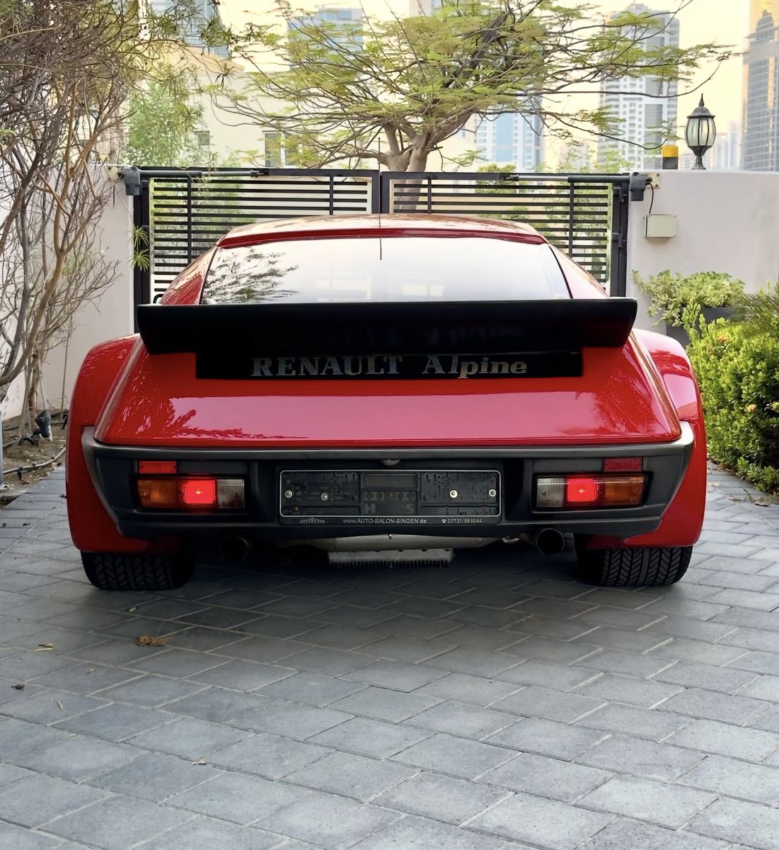 FlawlessSpec's tweet photo. Renault Alpine A310 https://t.co/T6ScMBanlg