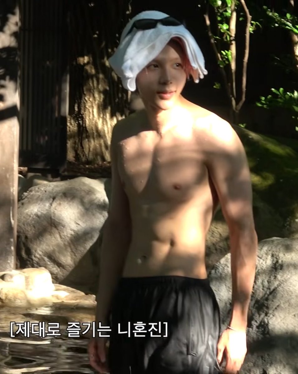 chiozip__ tweet picture