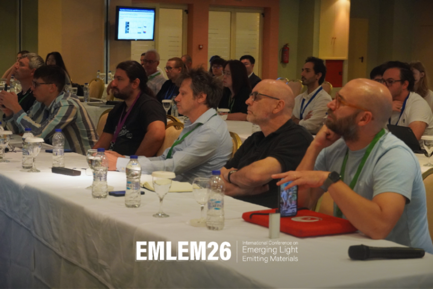 nanoGe_Conf's tweet photo. ✨ Computational design meets optoelectronic materials at #EMLEM26

Dong Hee Son, @bekensteingmai1 and @RomanKrahne present research on hot-electron dynamics, autonomous perovskite nanocrystal discovery, alloy engineering and 2D halide microcrystals.

🔗 https://t.co/Zu76ZBj56V https://t.co/n6MeG18Pgv