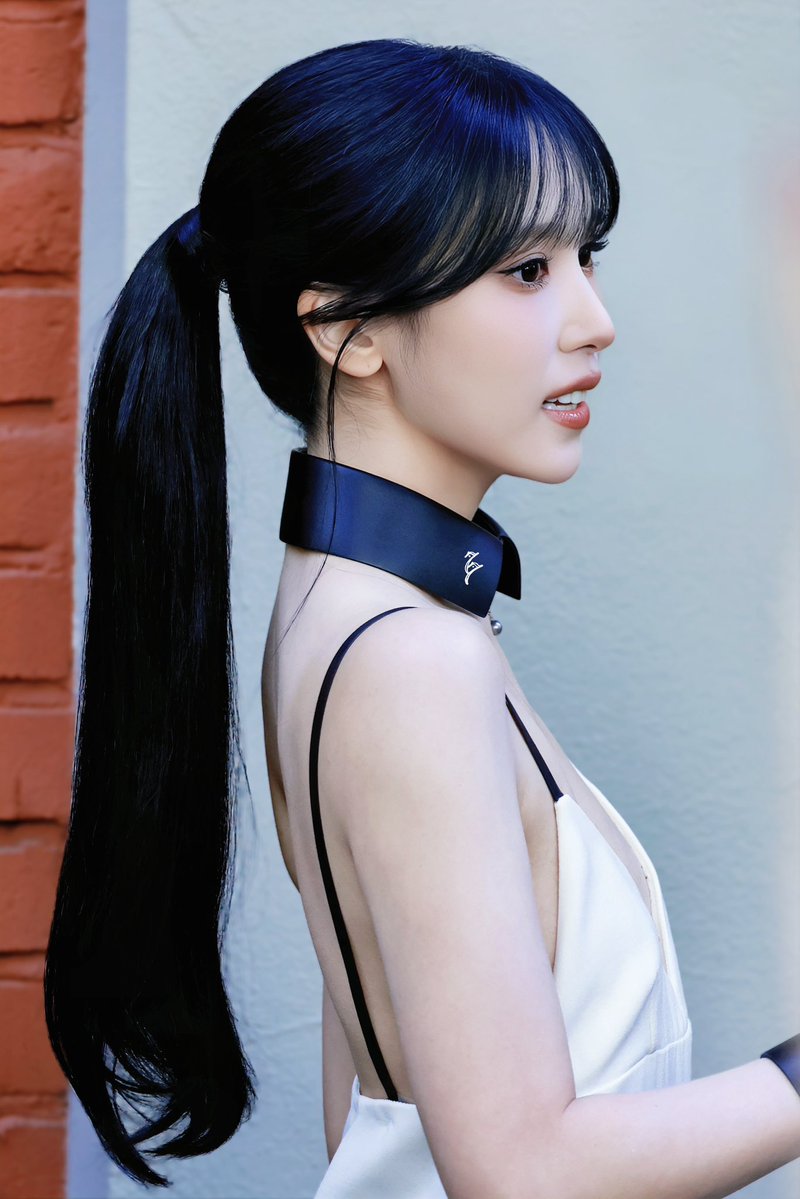 77jinqiu_'s tweet photo. 260923 
#MINA #미나 #ミナ #TWICE #트와이스 
#FENDISS27 #MYOUIMINA #FENDIxMINA https://t.co/EnEBoiaVUJ