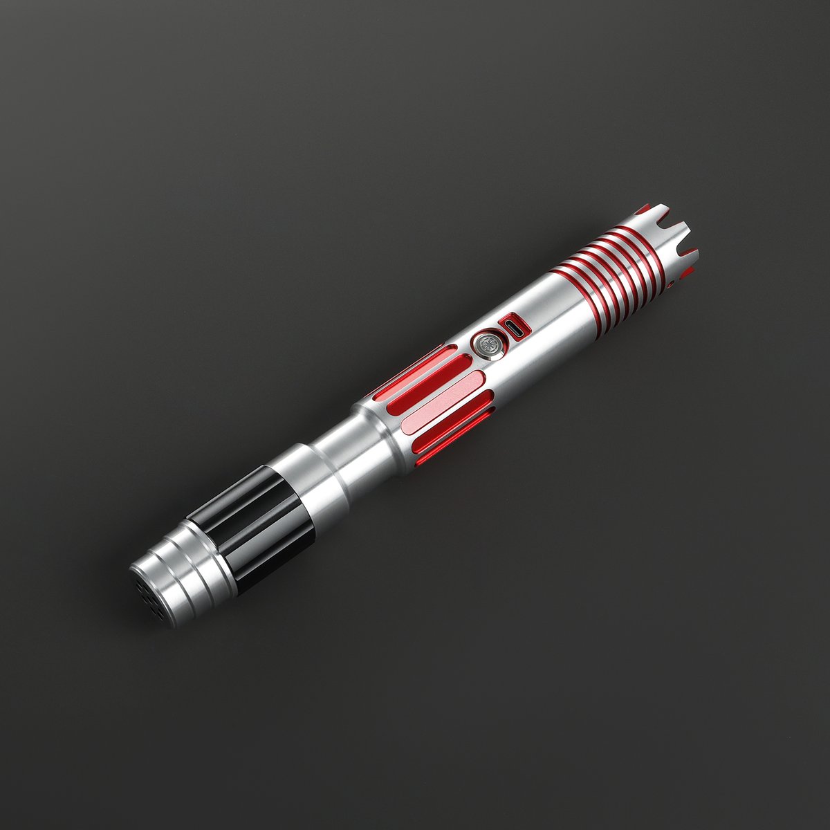 bmlightsabers's tweet photo. Silver finish. Crimson blade. 🔴⚔️

The Silver Beacon is built to stand out—clean, bold, and ready to light up your collection. ✨

#BMLightsabers #Lightsaber #StarWars #LightsaberCollector #Cosplay #SaberCommunity #CustomLightsaber https://t.co/LcmkhCCjtG