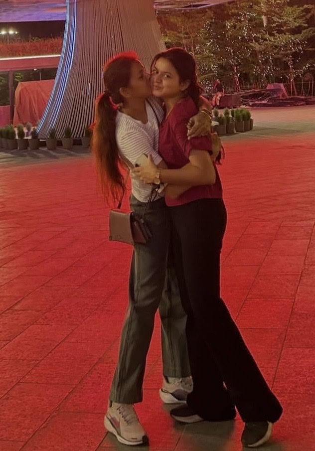 Pavitrasinglemo's tweet photo. Me and my daughter @xygalpunya https://t.co/GxCs8Qv7K8
