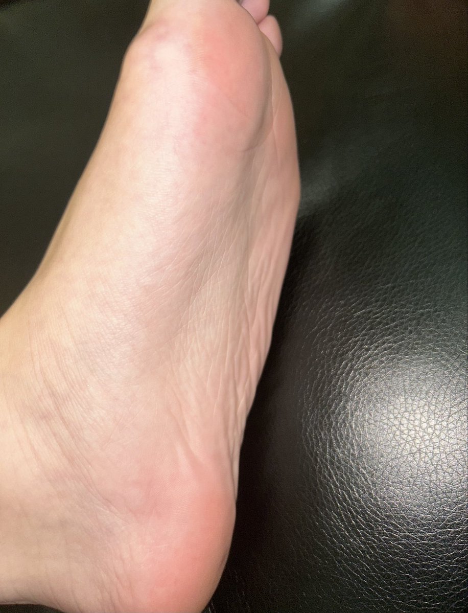 DoctoressDOM's tweet photo. My doggy wants another rt game 😈 For every like and comment is a slap to the face. Bookmark and rt is a ball punch 🤭
He just loves getting battered.. 😝

Foot worship uk
Findom uk
Femdom uk https://t.co/S9QniEgc8f