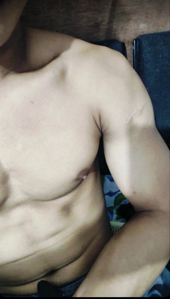 MBoys1bj's tweet photo. Mandaluyong area https://t.co/wlwJxgNY22