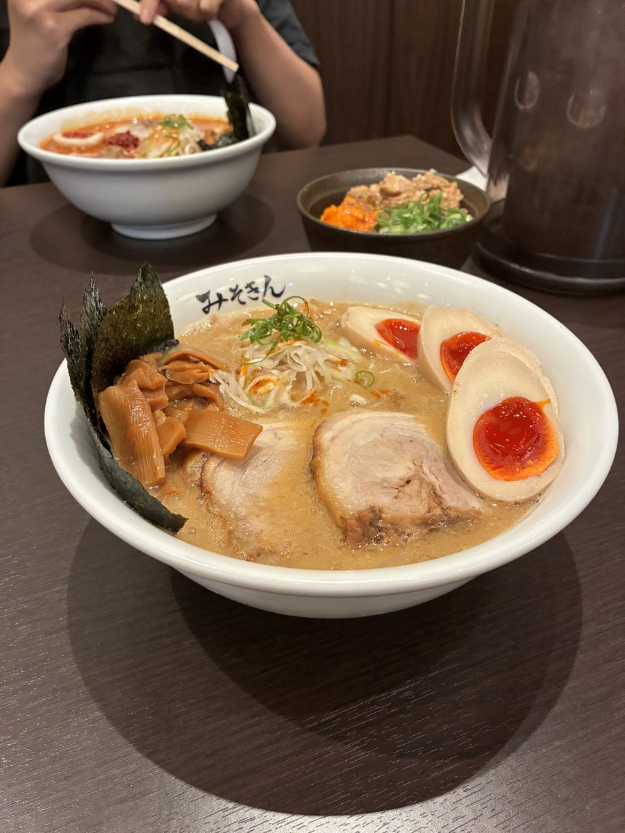 00sigu00's tweet photo. 予約取れて大阪で食べてきた✌️ｳﾏｰ https://t.co/EhWC444ji7